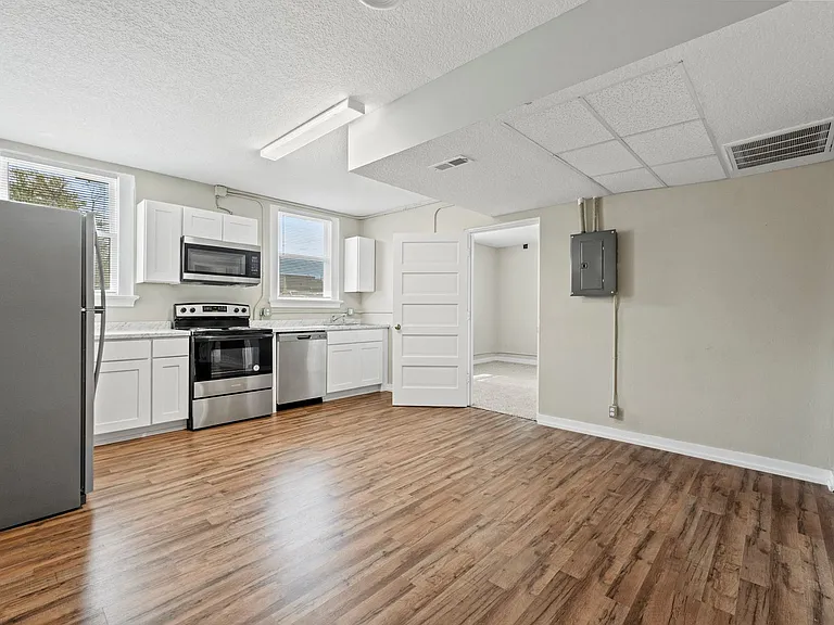 501 Ann St — Photo 19