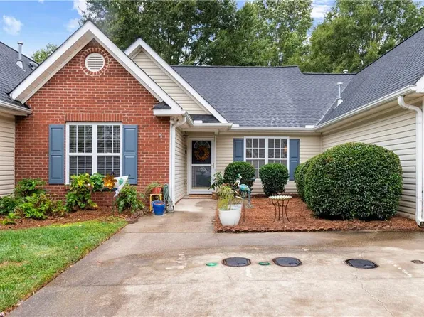 4954 Terrence Dr, Winston Salem, NC 27103