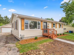 1408 Witzel Ave, Oshkosh, WI 54902