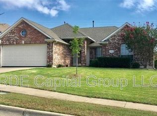 329 Keswick Ln, Mesquite, TX 75150