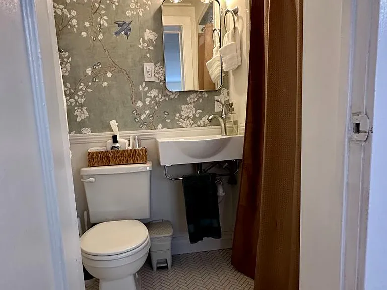 Unit Photo