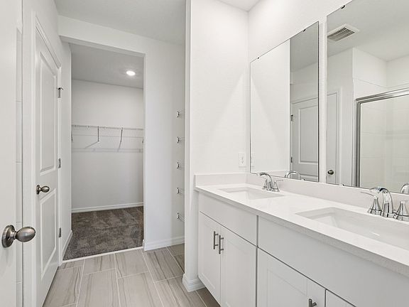 16-custom-Orlando-Hamilton Bluff- 911 Donahue Pass Lake Hamilton Florida 33851-016.jpg
