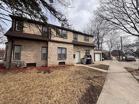 2nd image of 4063 North Elmhurst ROAD #4065