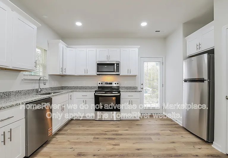 1821 N Dunleith Ave — Photo 10