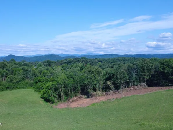 430 Fairview Rd, Tellico Plains, TN 37385