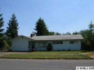 757 S 4th St, Independence, OR 97351