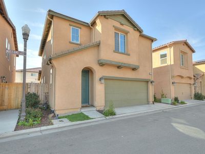 2574 Mustang Dr, Clovis, CA, 93612