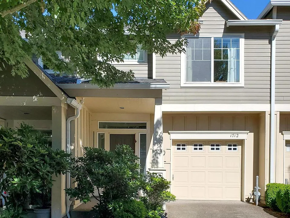 1712 SW San Mateo Ter