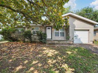 1112 N 66th St, Waco, TX 76710