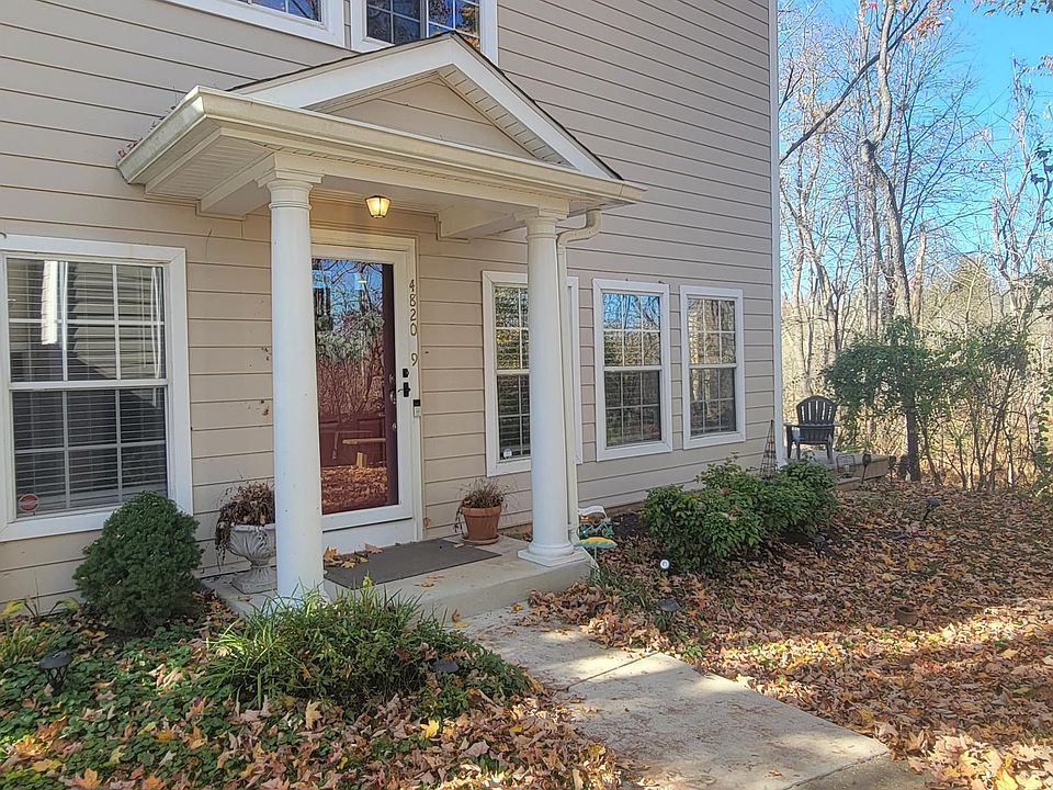 Front Entrance to Condo