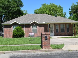 1143 N Lockhart St, Sherman, TX 75092