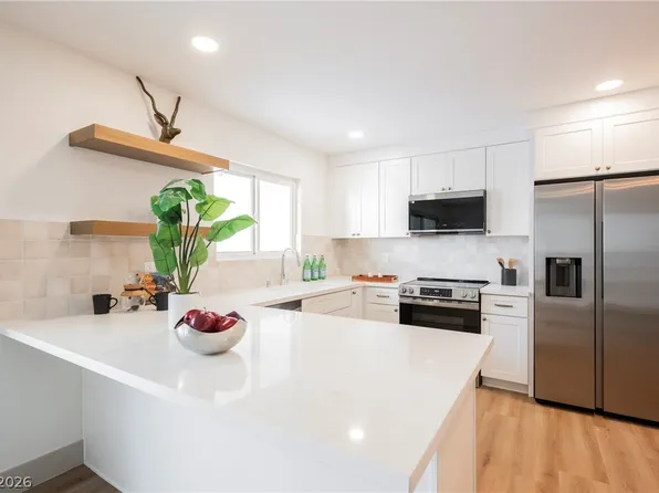3442 Monte Carlo Dr, Las Vegas, NV 89121