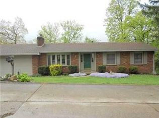 124 Brentwood Rd, Nitro, WV 25143