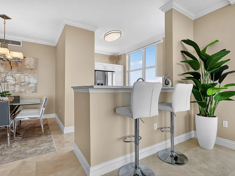 700 E Boynton Beach Blvd #Penthouse 2 — Photo 9