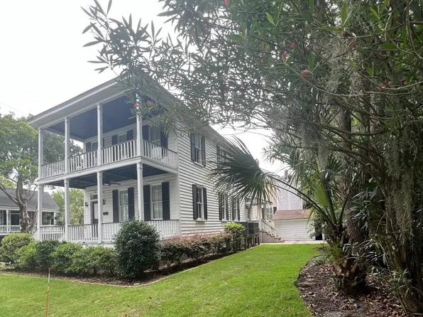 611 East St, Beaufort, SC 29902