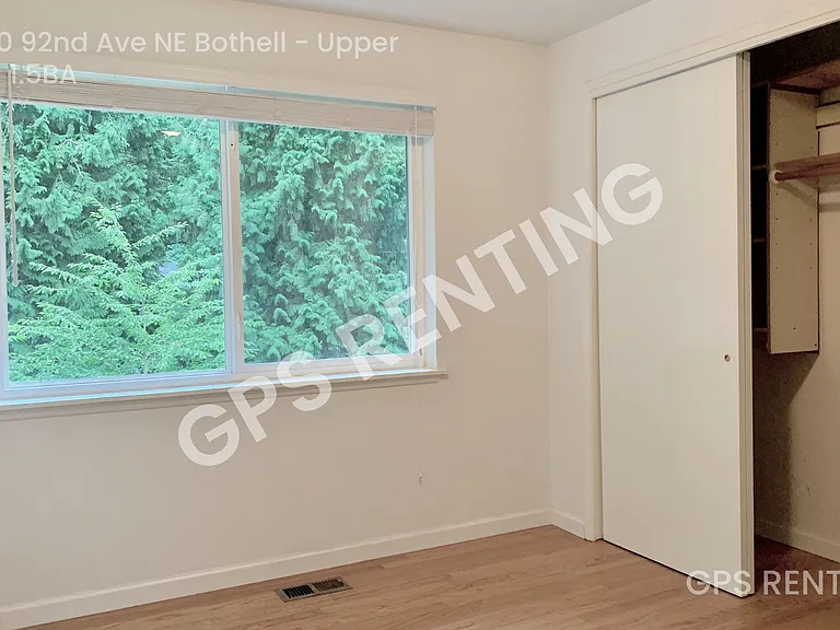 18530 92nd Ave NE — Photo 15