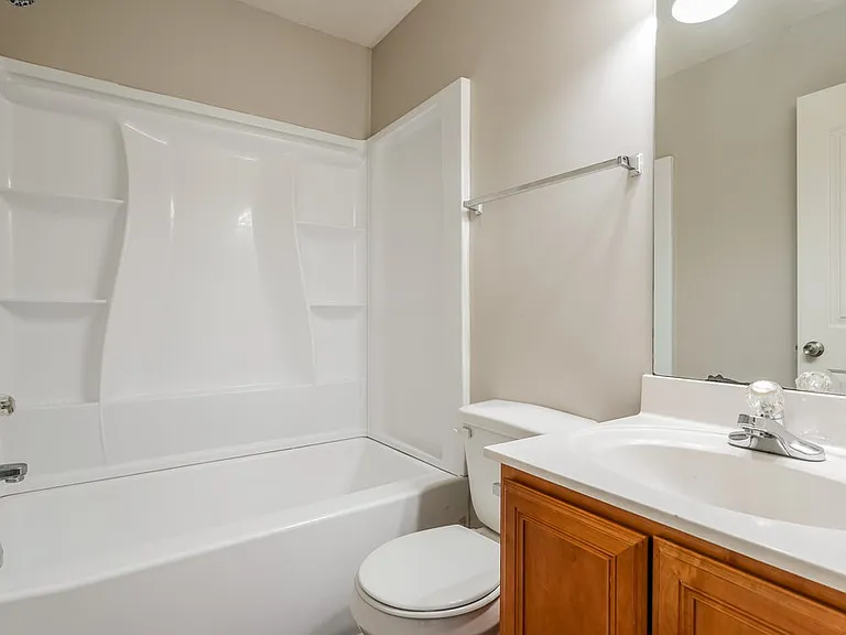 7480 Maggie Dr — Photo 16