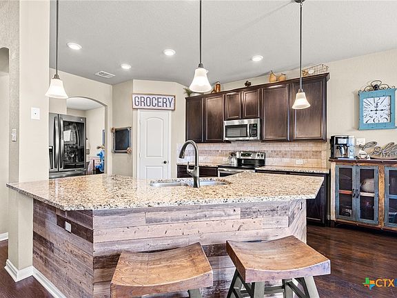 5th image of 1505 Neff Dr
