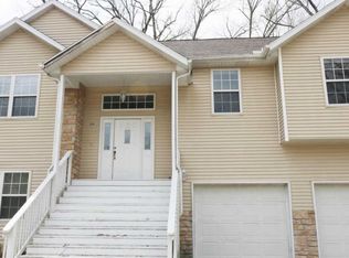 130 Hideaway St, Branson, MO 65616