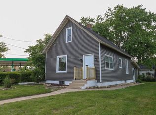 516 E State St, Burlington, WI 53105