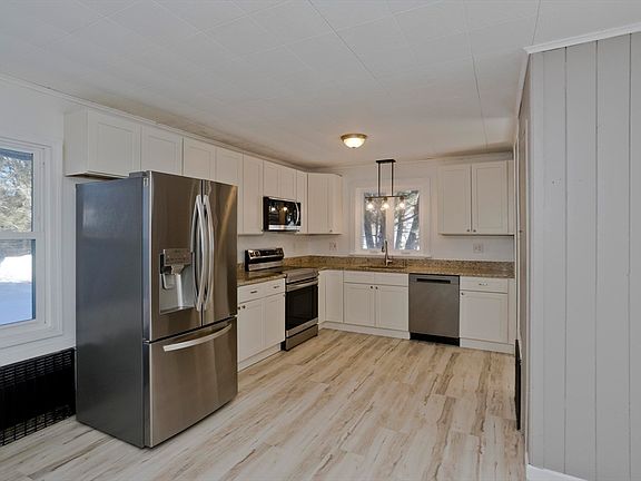 4th image of 16 Knightville Dam Rd