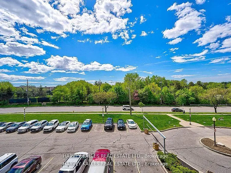 2000 Sheppard Ave W #306 — Photo 32