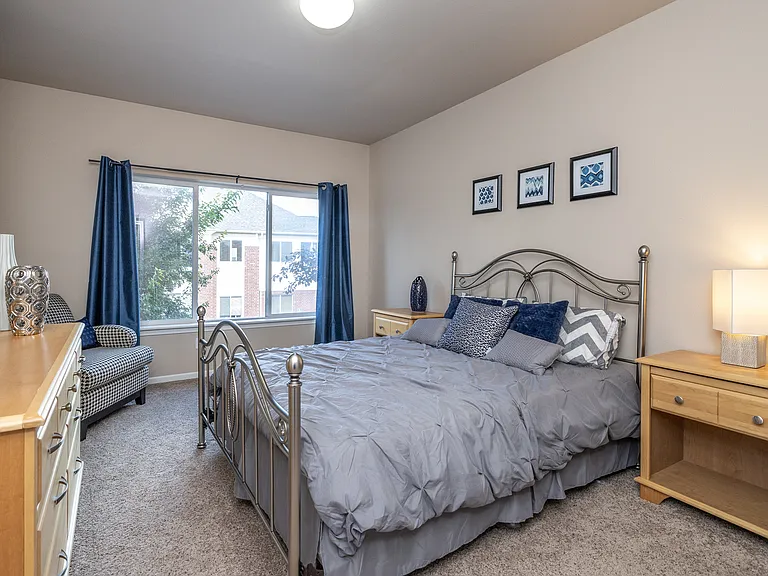 Hearthstone Apartments and Townhomes — Photo 6