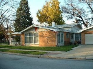 17219 Country Ln, East Hazel Crest, IL 60429