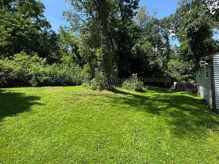90 Walker Rd — Photo 13