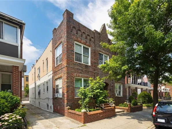 318 67th St, Brooklyn, NY 11220