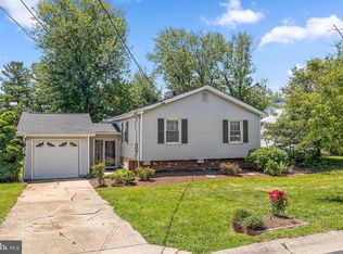 12 Washington Ave, Wilmington, DE 19810