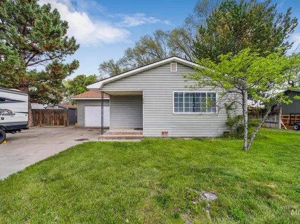 618 Shamrock St, Rupert, ID 83350