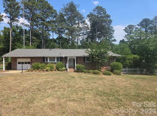 620 McDowell Dr, Chester, SC 29706