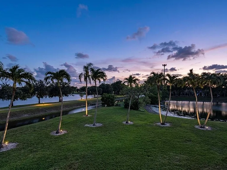 6654 Villa Sonrisa Dr #412 — Photo 55