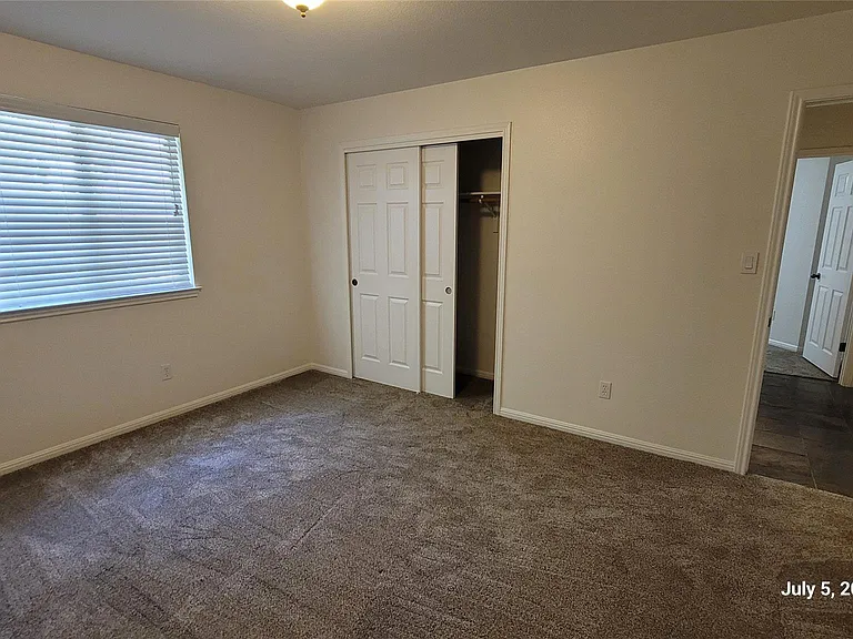 7737 Little Deer Trl — Photo 10