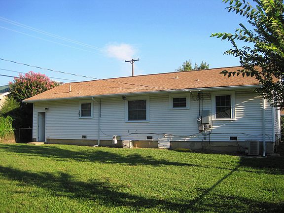 Pics of 5956 E_09022015