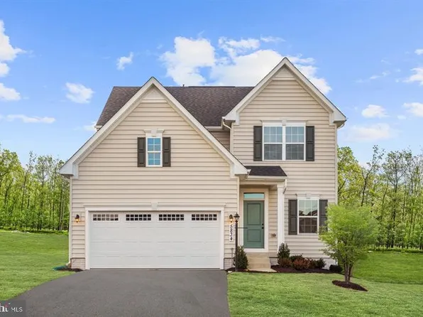 10 Victory Cir, Mechanicsburg, PA 17050