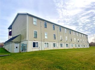 321 Grove City Rd, Slippery Rock, PA 16057