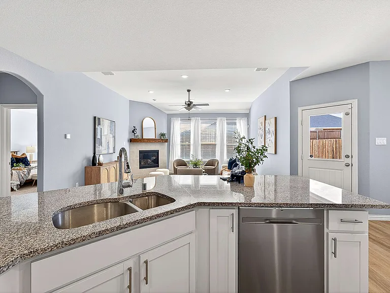 1356 Francesca Dr — Photo 13