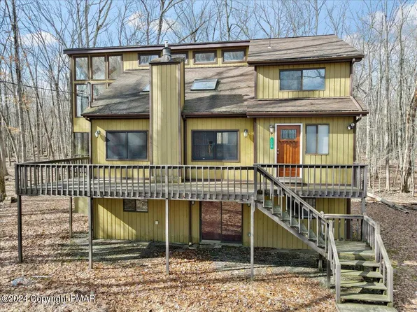 156 Riverbend Ter, East Stroudsburg, PA 18301