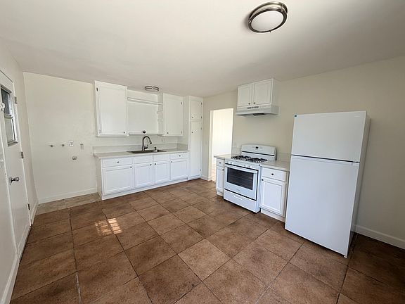 2nd image of 6038 Gallant St
