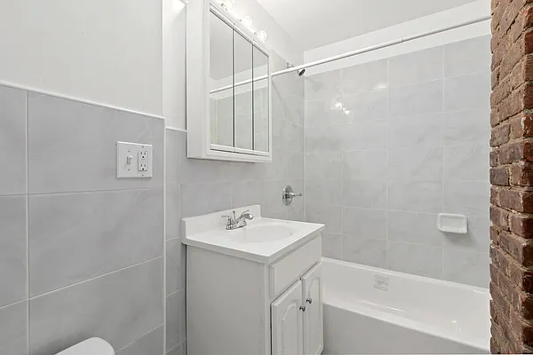 Rented by DMB Properties Inc | media 19