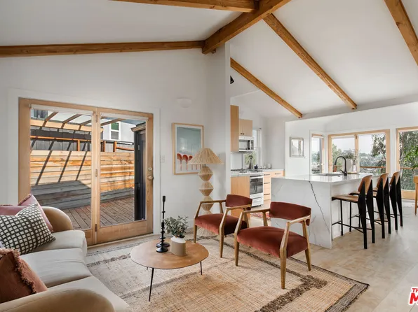 2620 Medlow Ave, Los Angeles, CA 90065