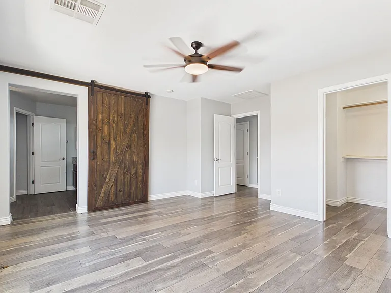 17648 W Lisbon Ln — Photo 35