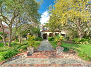 141 E Gramercy Pl, San Antonio, TX 78212