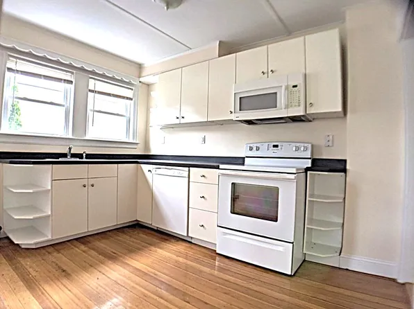 69 1st St #69, Medford, MA 02155