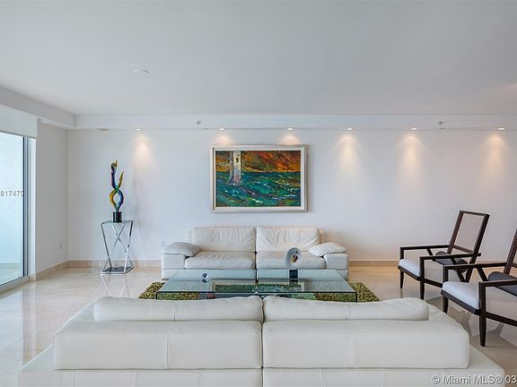 3rd image of 3301 NE 183rd St #Penthouse 2903