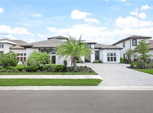 15572 Montello Ln, Naples, FL 34114