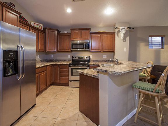 3rd image of 8672 N 114th Ave