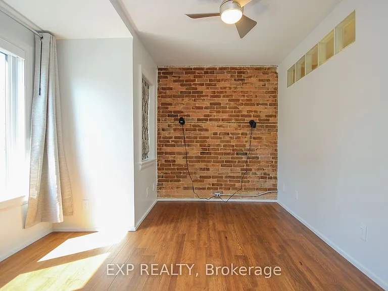 114 Sweetland Ave — Photo 19